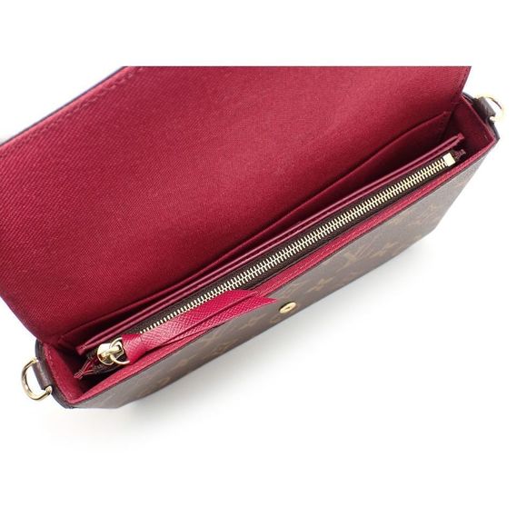 Louis Vuitton Noir Trocadero Handbag - Picture 6 of 14